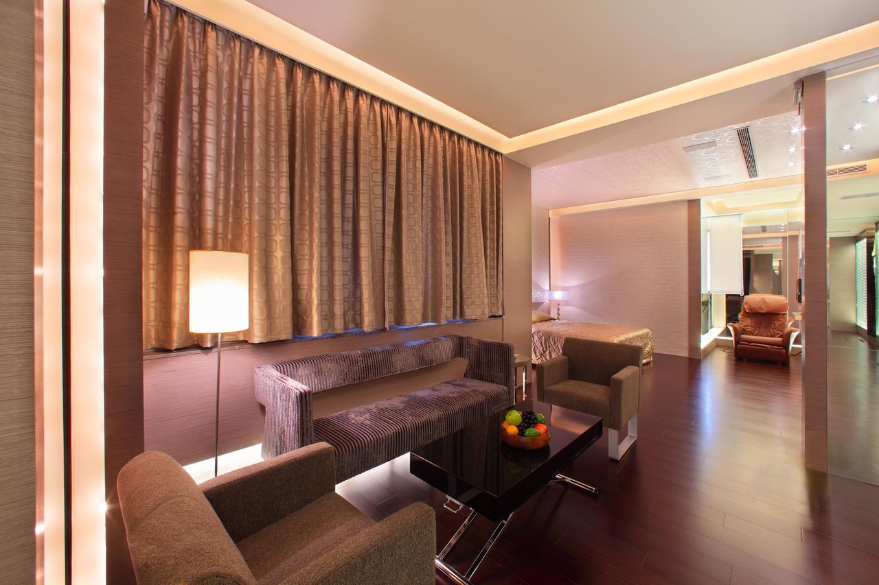 Spring Hotel 타이중 외부 사진